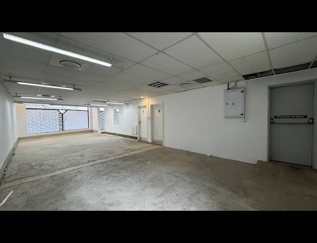 289M² OFFICE TO LET IN MUSGRAVE
